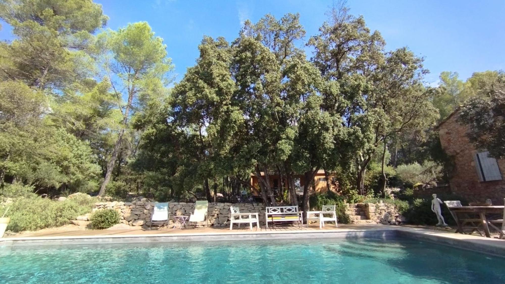 Bed and Breakfast La Bergerie Des Colles Entrecasteaux Zewnętrze zdjęcie
